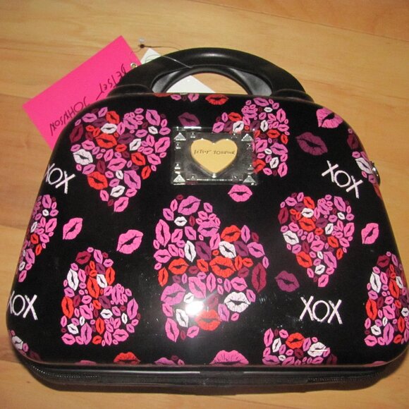 Betsey Johnson Make Up / Cosmetic Hard Shell ABS Case. 11" with Zippers. NEW - Picture 1 of 10